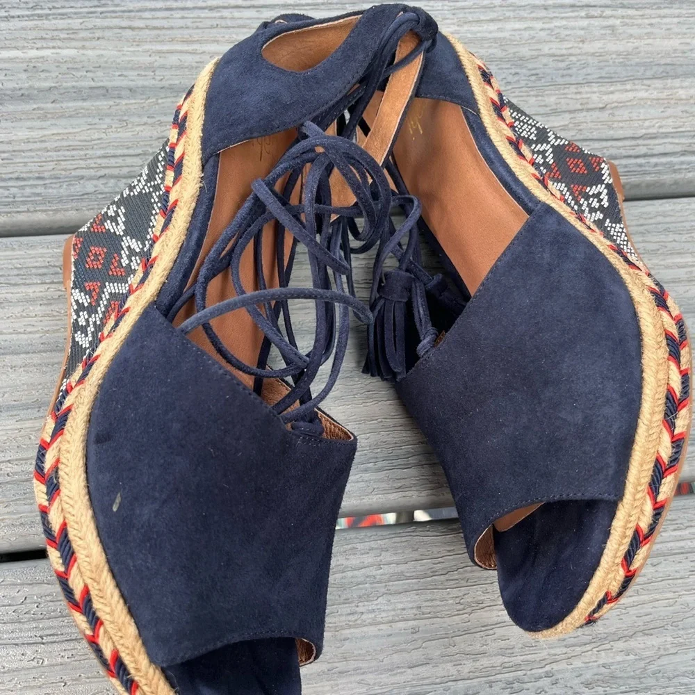 Cabi Isla Navy Blue Espadrille Wedge Sandals Size 9